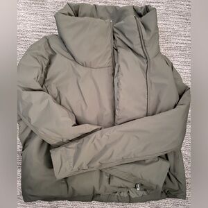 Lululemon sleek city jacket